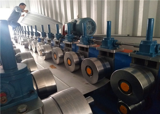 Conical Steel Roofing Machine , Automatic Tapered Standing Seam Metal Roof Machine
